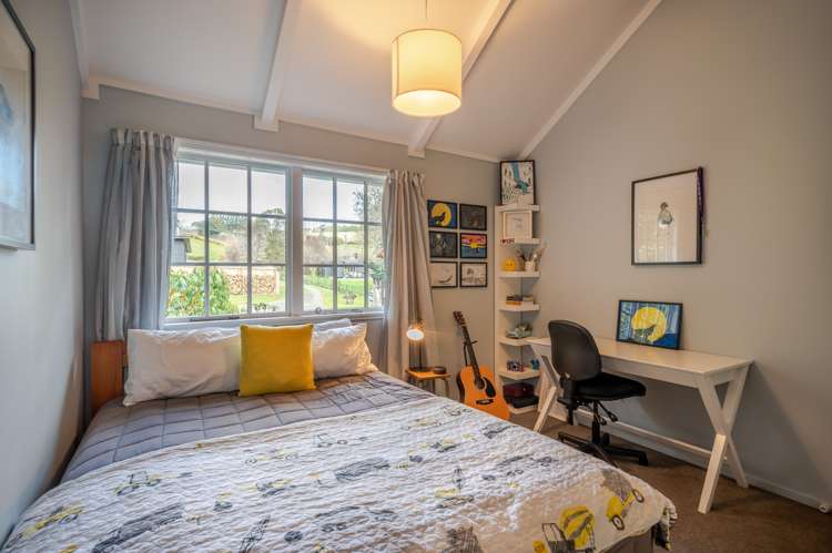 8 Takamatua Bay Road Takamatua_17