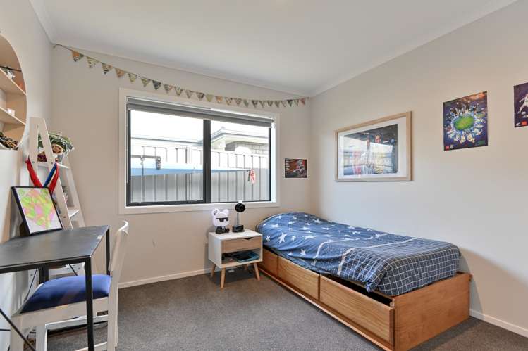 5 Hikawera Drive Frimley_8