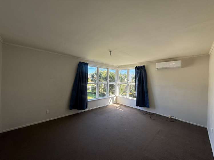  14 Raleigh Place Ōtara_2