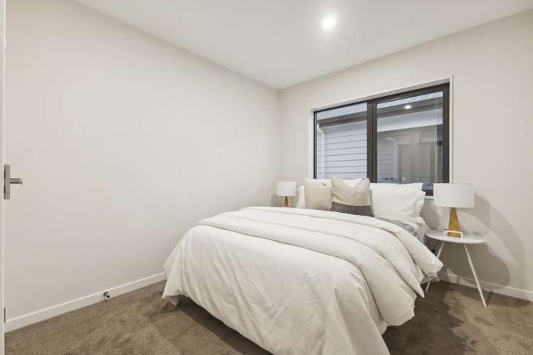 38 Christella Street Flat Bush_13