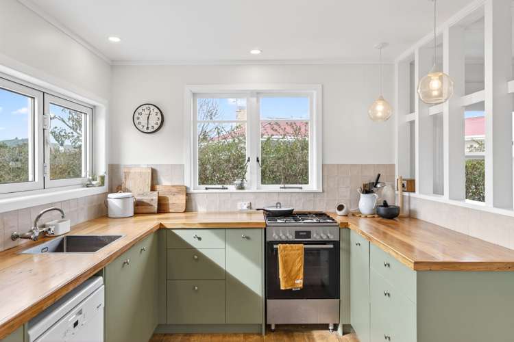 14 Ropata Street Kaiti_9