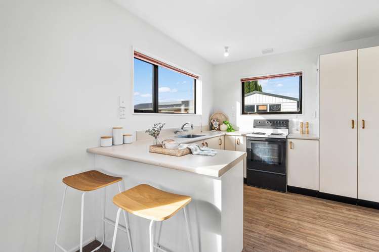 2/37 Wilson Street_3