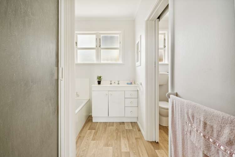 28 Ashleigh Crescent Miramar_10