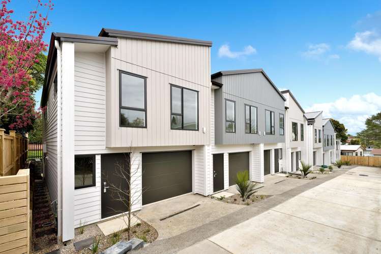 5/30A Tirimoana Road Te Atatu South_13