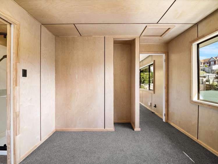 E/4 Longwood Avenue Mornington_12