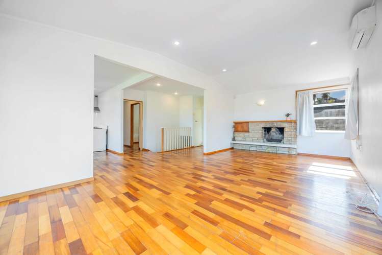 111 Target Road Totara Vale_3