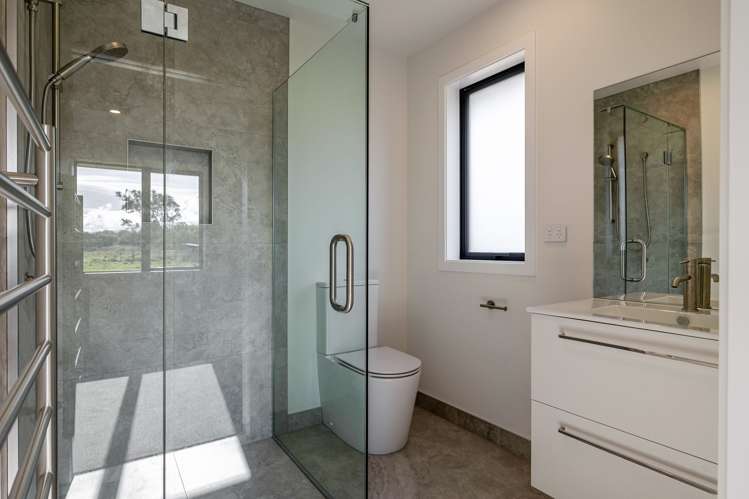 21 Latha Grove Woodville_16
