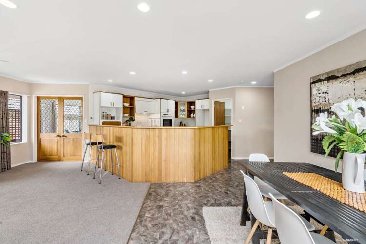 6 Linicro Place Wattle Downs_11