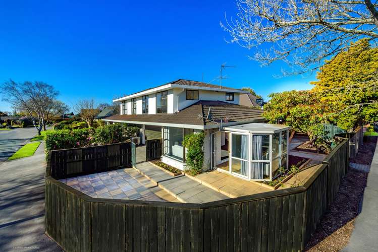 1/6 Kent Lodge Avenue Avonhead_14