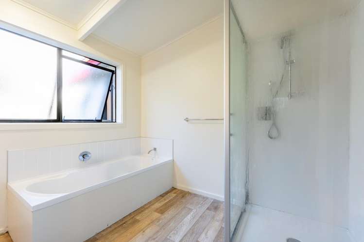 18 Maltby Avenue West End_18