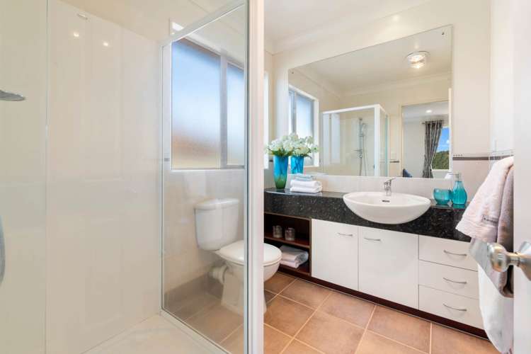 42 Cyril French Drive Flat Bush_20