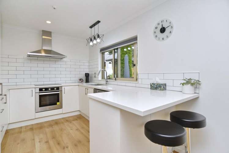 22 Reka Street Parklands_9