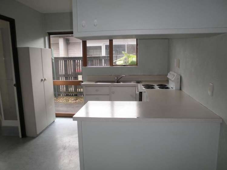 1/23 Aranui Road Mount Wellington_4