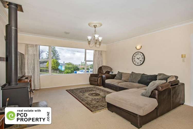 6 Adams Place Te Kamo_8