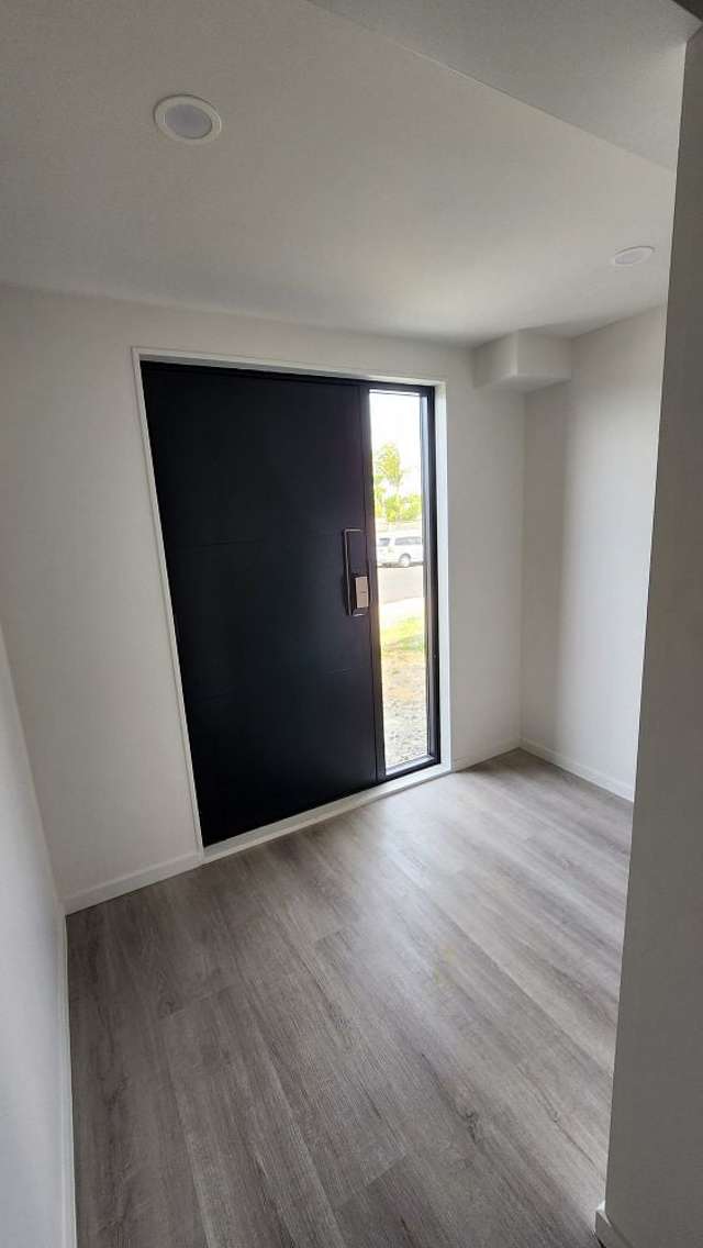 Newly Built Unit with Separate Entrance