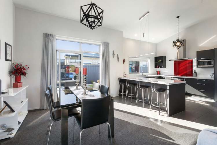 18 Surfers Avenue Waihi Beach_5