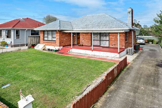 2/18 Swaffield Road Papatoetoe_1