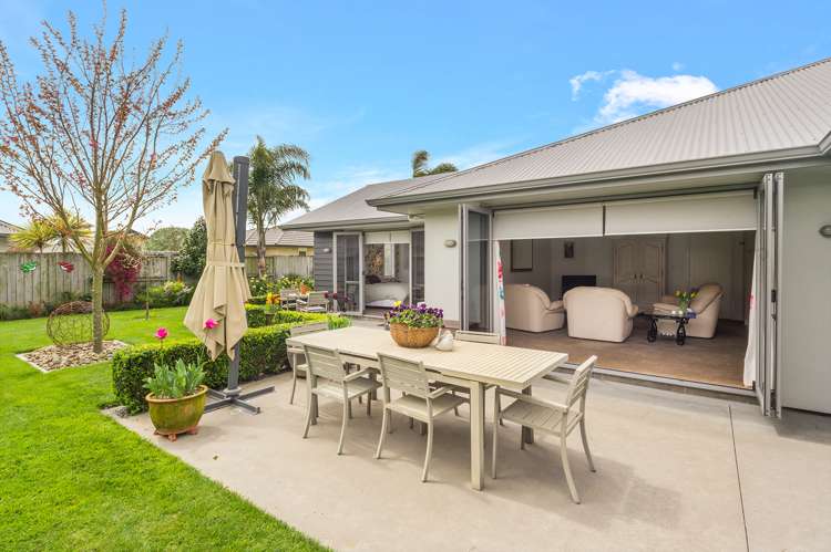 27 Norfolk Drive Cambridge_16