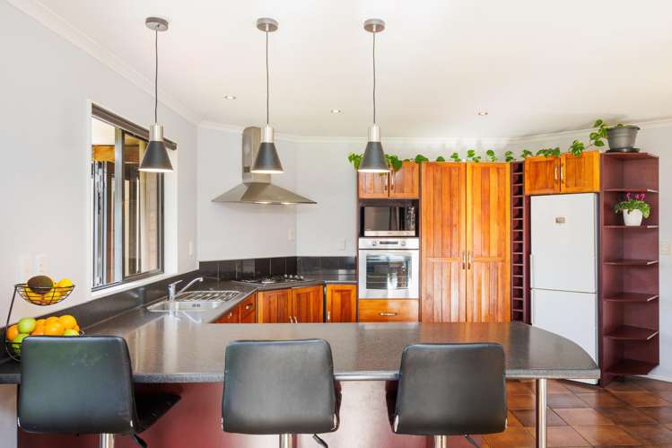 34 Meridian Grove Kelvin Grove_14