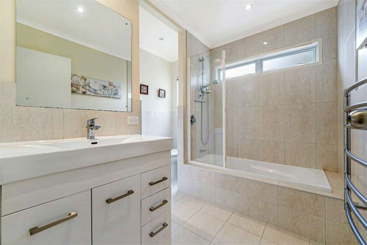 2/31 Elliot Street Howick_8