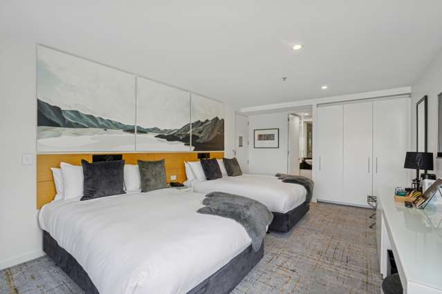 201/21 Stanley Street Queenstown_4