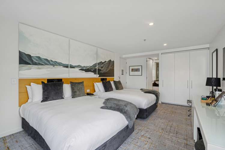 201/21 Stanley Street Queenstown_4