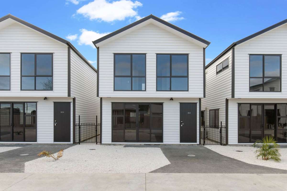 Lot 1-18/11,13,15 Kimpton Road_1
