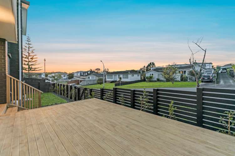 5A Janine Place Bucklands Beach_17