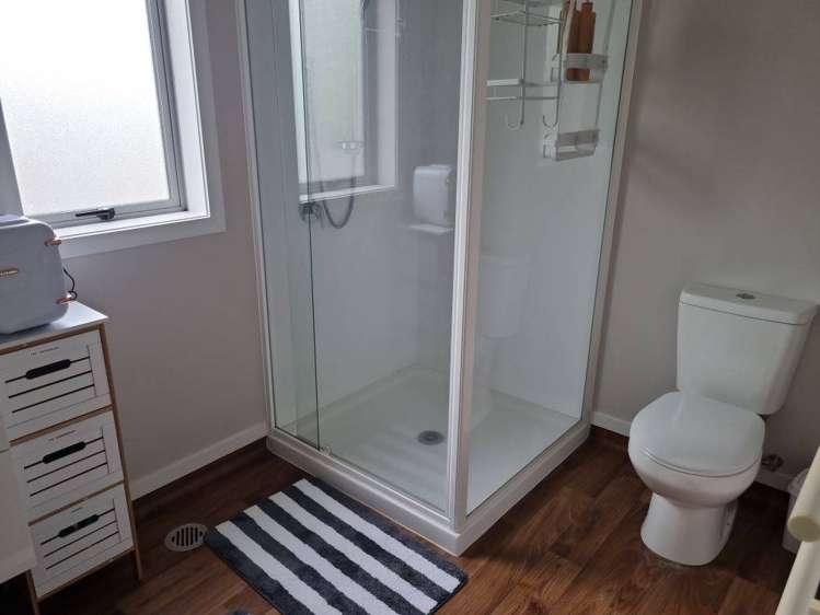 6/27 Jones Crescent Melville_5