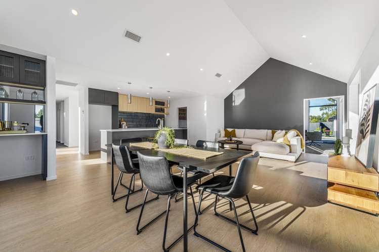2 Sutton Street_5