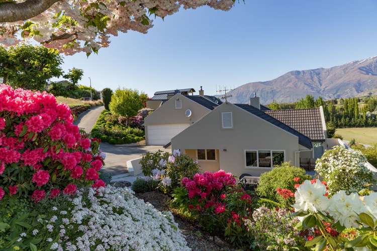 1 Cotter Avenue Arrowtown_0