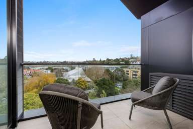 506/4 Bute Road_2
