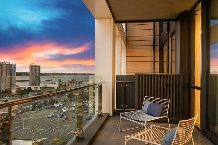 601/70 Daldy Street Auckland Central_26