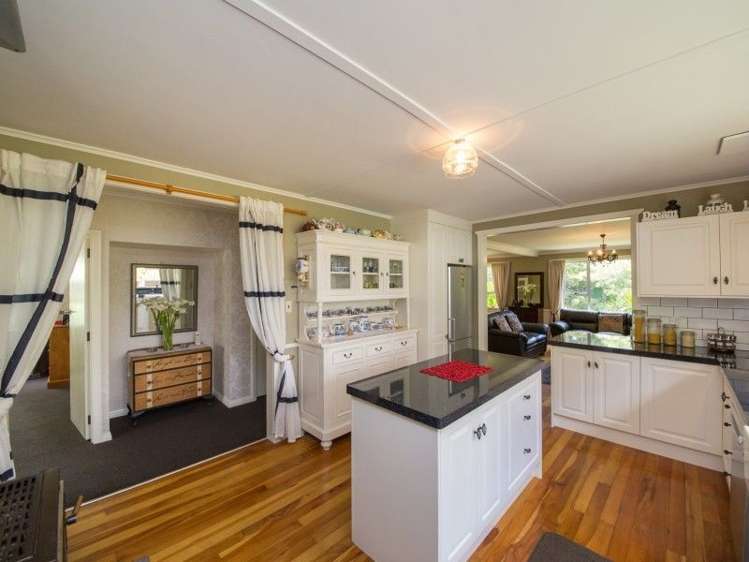 1112 Rangiotu Road Rangiotu_8