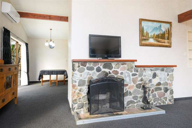 6 Flower Street Bulls_3