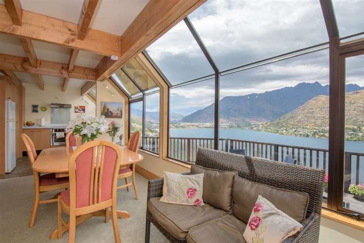 33 Woodlands Close Queenstown_4