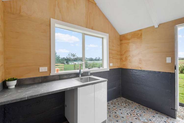 178 Settlement Road Puni_18