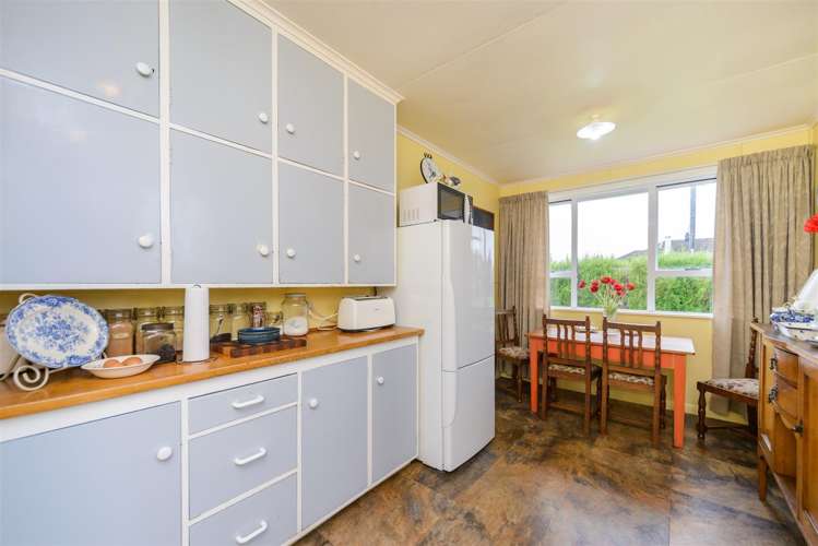 27 Holland Crescent Bulls_8