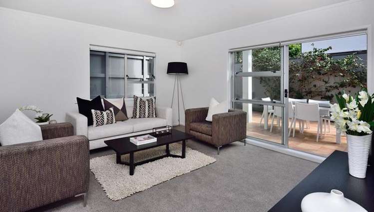 2/17 Cecil Road Milford_8