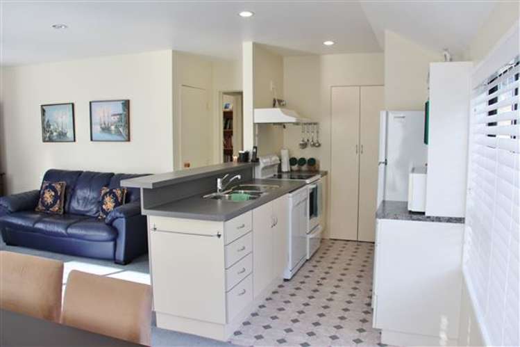 88b Broadway Picton_4