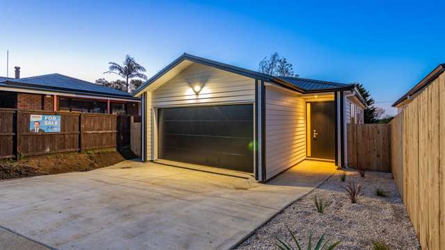 Pukekohe Gem for Sale