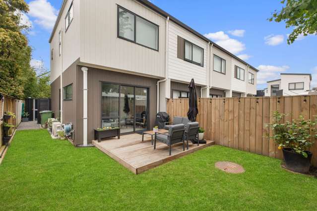 7/66 Neil Avenue Te Atatu Peninsula_1