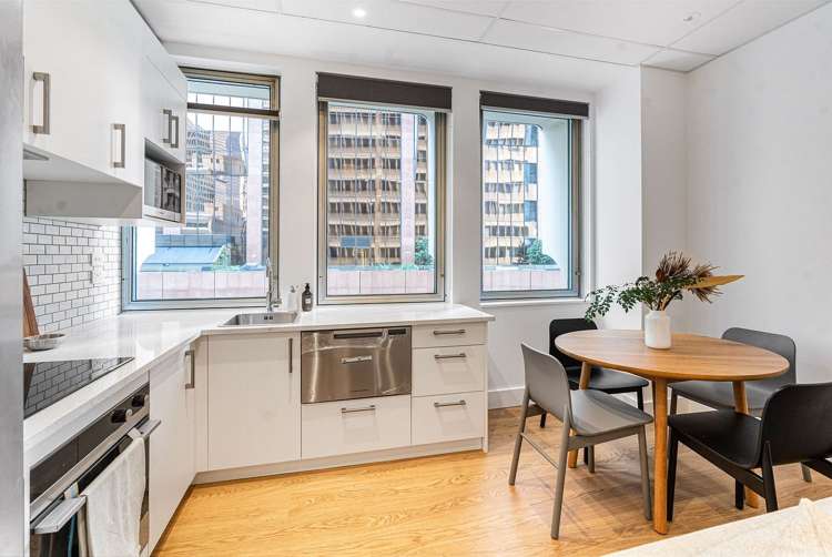 6d/155 Queen Street_0