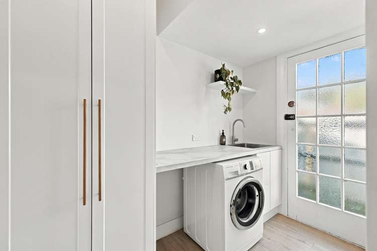 38 Dryden Street Sumner_17
