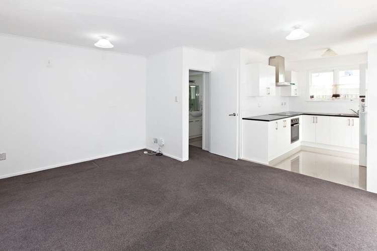 1/67a Mount Smart Road Onehunga_5