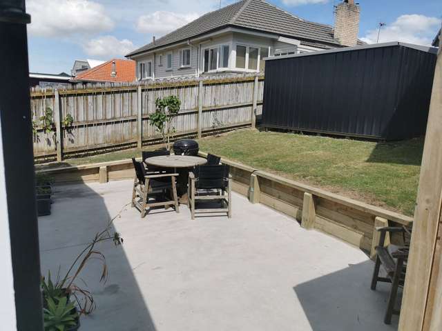 1/85 Litten Road Cockle Bay_4