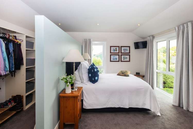 11 Lloyd Street Strowan_22