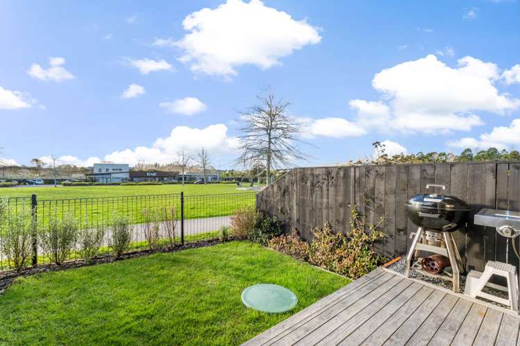 5/3 Walsh Road Wainui_17