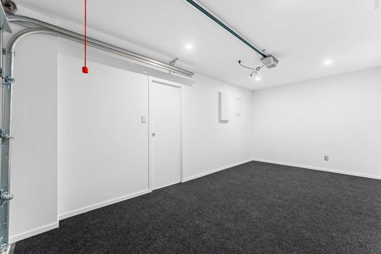 2/18 Sylvan Crescent Te Atatu South_19