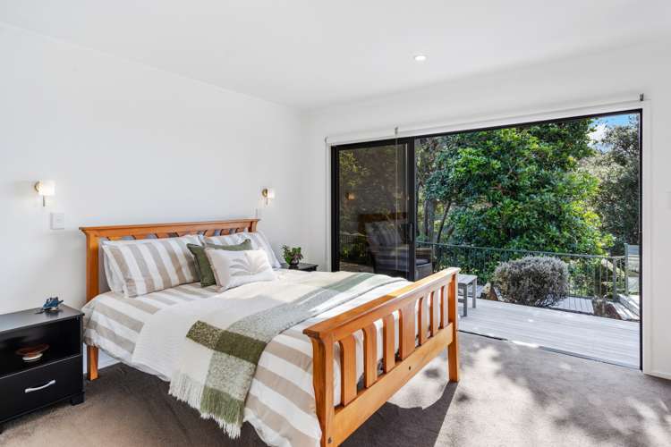 347 Rockell Road Whananaki_10